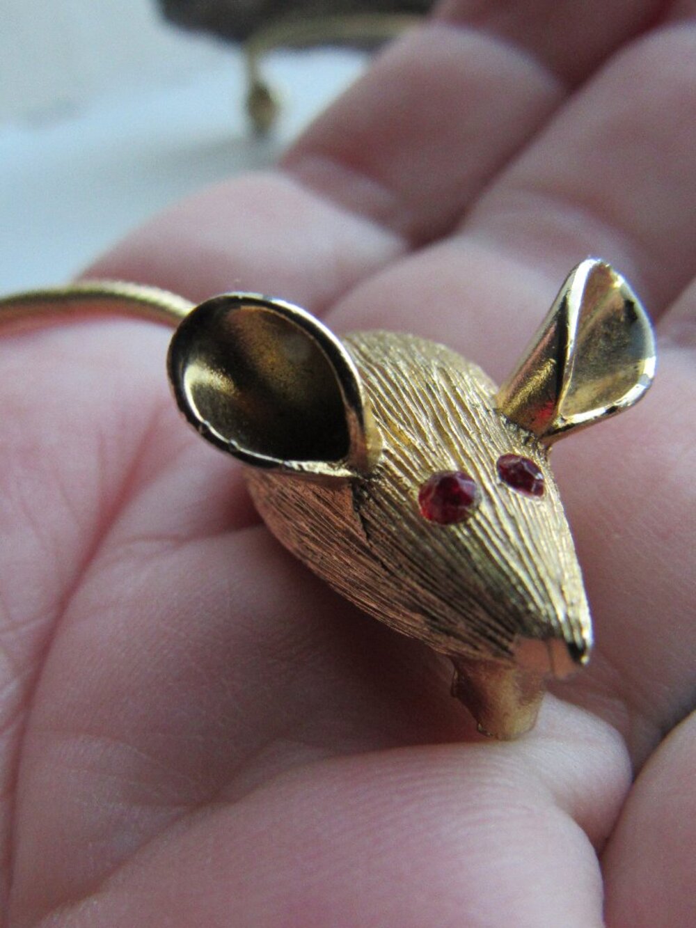 Gold Mouse Brooch Reticulated Tail